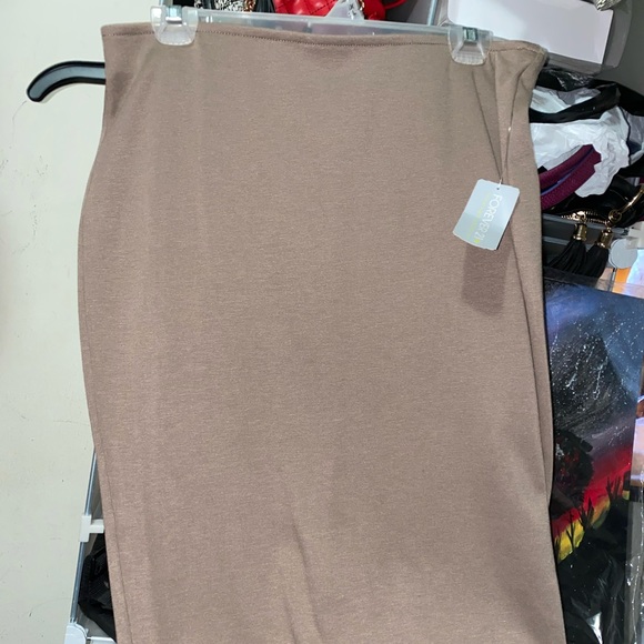 Bodycon mid-pencil skirt - Picture 1 of 1
